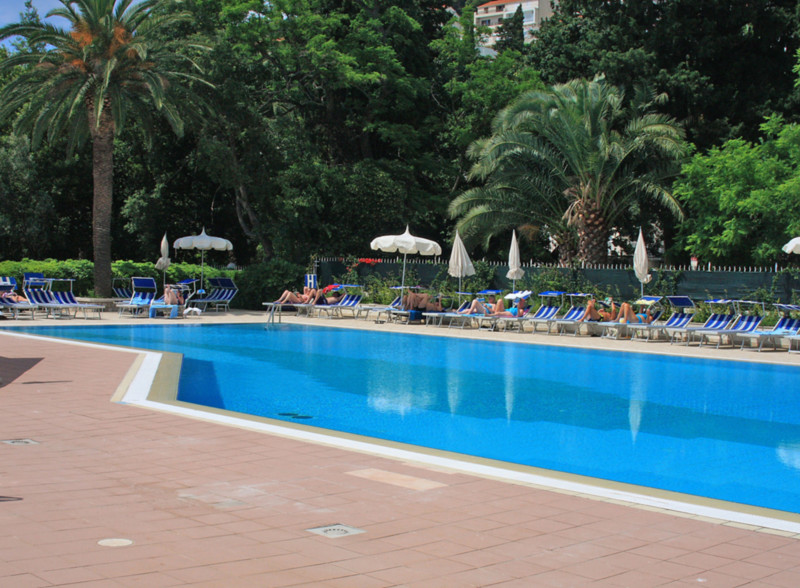 Grand Hotel Parkcroatiapooloutdoors.jpg