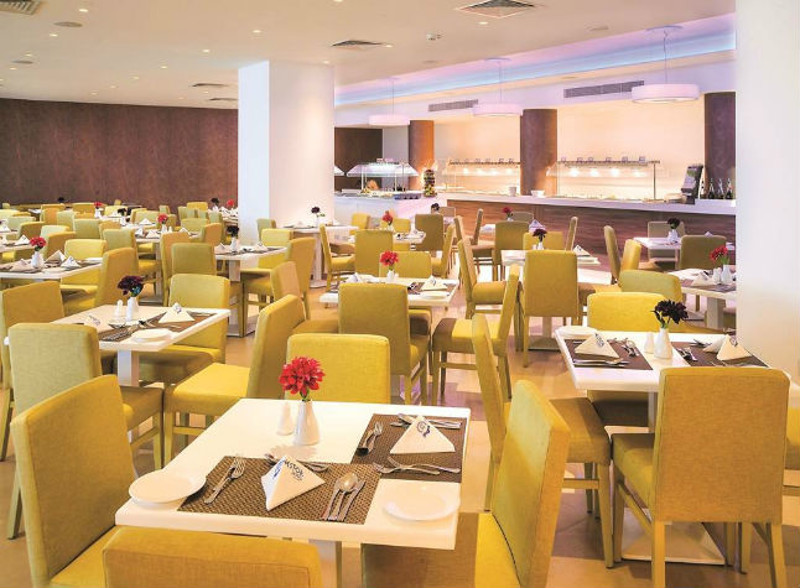 Nestor Hotel, Restaurant