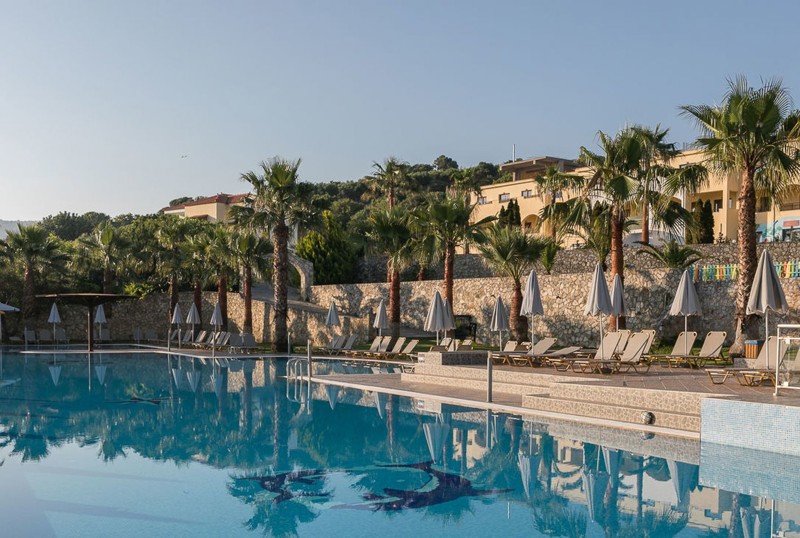 Almyrida Bay, Pool area