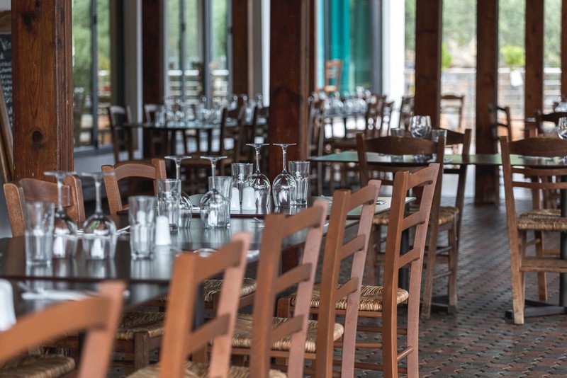 Almyrida Bay, Restaurant