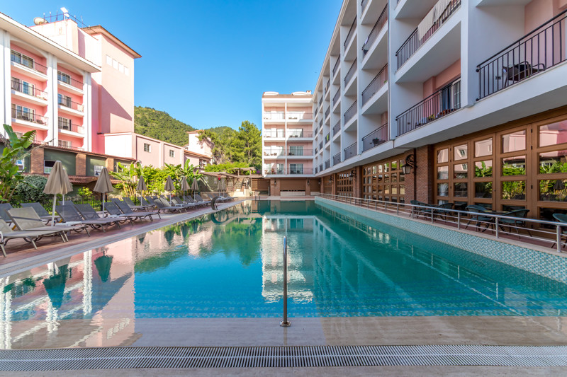 Grand Yazici Club Turban Thermal Hotel Outdoor Thermal Pool