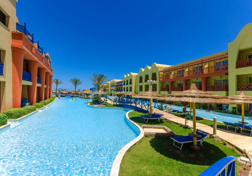 Titanic Beach Pool2