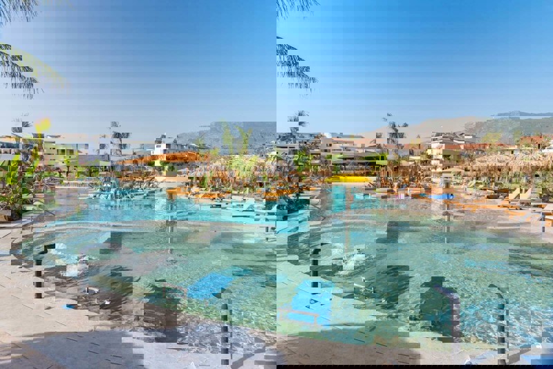 Letsos Hotel. Outdoor Pool2