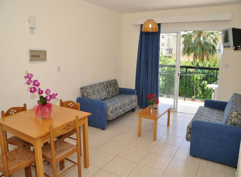 Mariela Hotel Apartments, Living area
