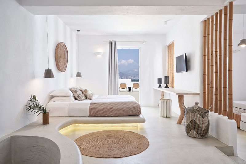 Honeymoon suite at Naxian Utopia