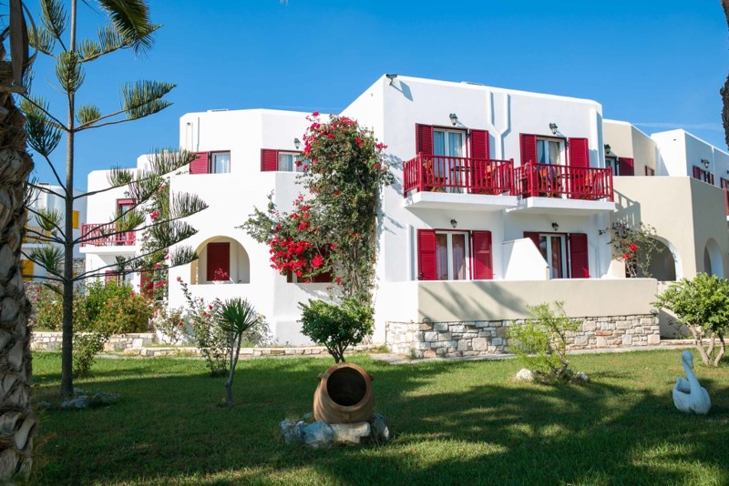 Asteras Paradise Hotel. Gardens.