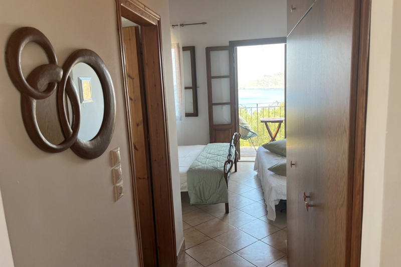 One bedroom apartment.