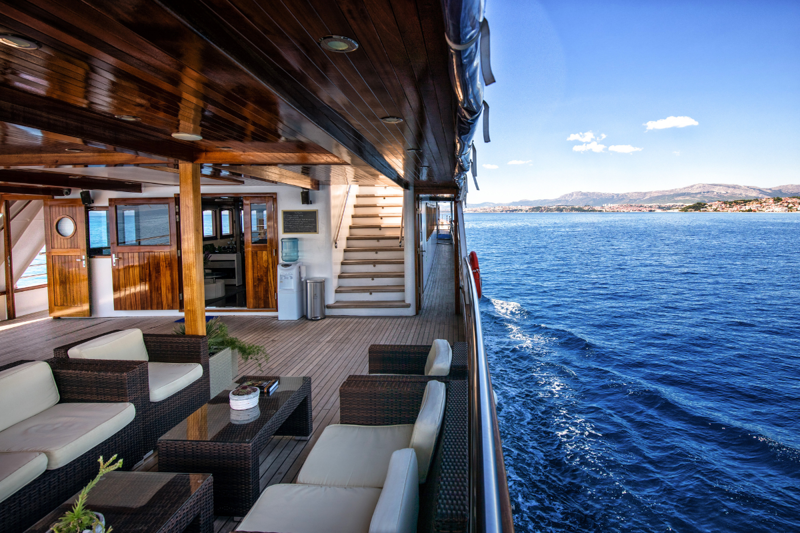 Diamond cruise - interior facilities