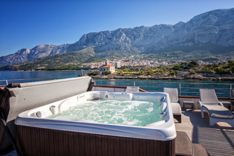 Diamond cruise - Outdoor jacuzzi