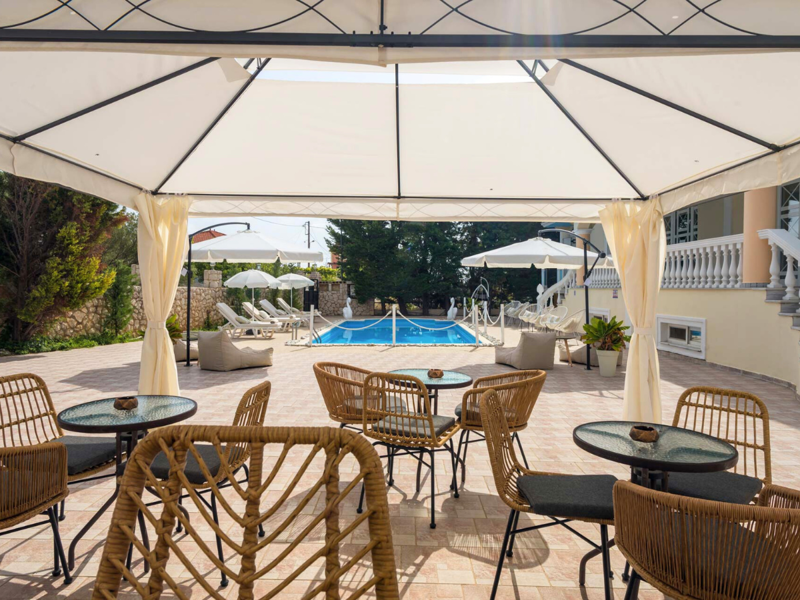 Pool bar at Apollon Palace