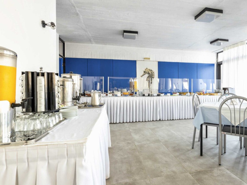 Buffet at Hotel Hippocampus