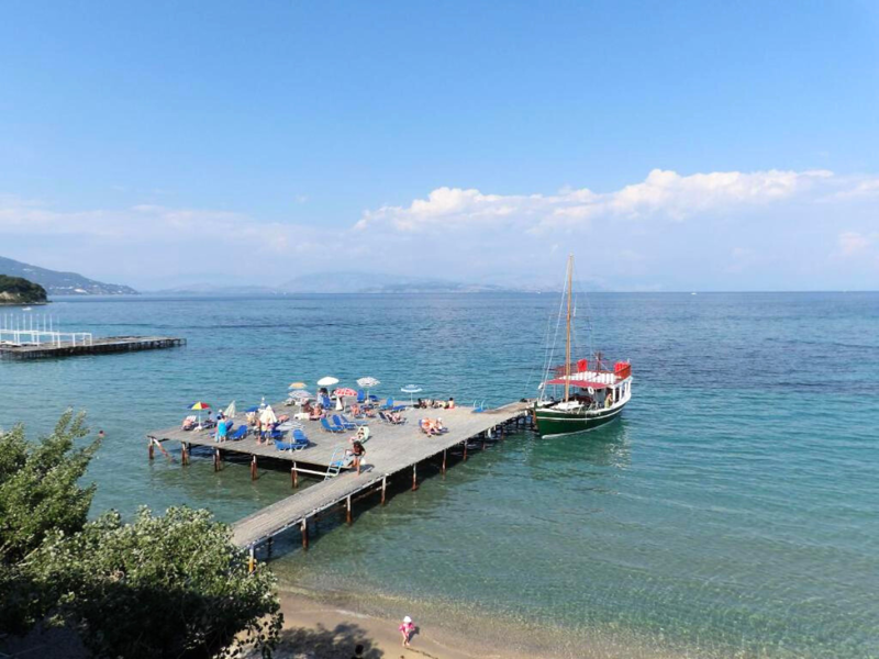 Dassia Beach Hotel, Boat docking pier