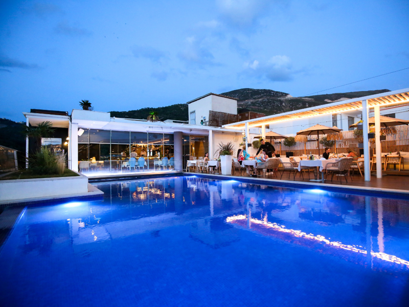 Pool at Regina City Hotel and Spa