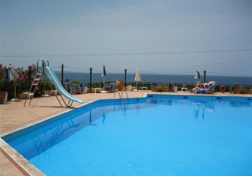 Pool at Sunrise Sissi Apartments
